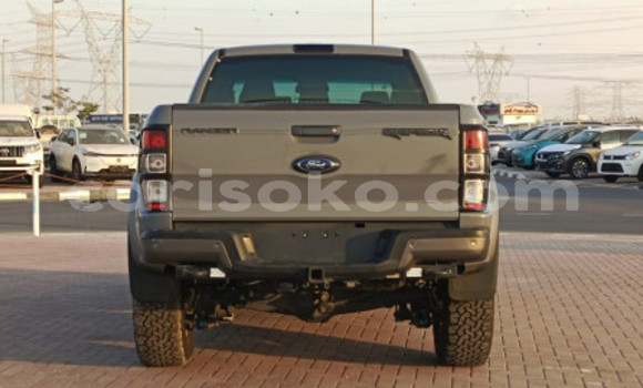 Sayi parting out full body in Kigali a Rwanda Sayi parting out full body in Kigali a Rwanda