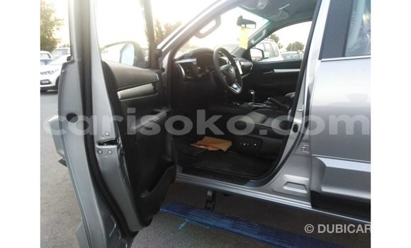 Acheter Import Voiture Toyota Hilux Autre à Import - Dubai, Rwanda Acheter Import Voiture Toyota Hilux Autre à Import - Dubai, Rwanda