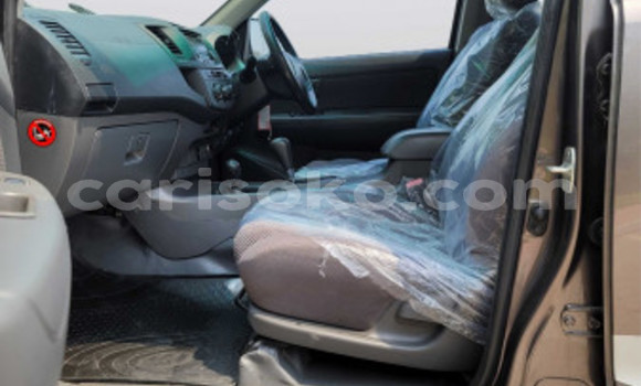 اشتري مستعمل Toyota Hilux Autre سيارة في Cyangugu في Cyangugu اشتري مستعمل Toyota Hilux Autre سيارة في Cyangugu في Cyangugu