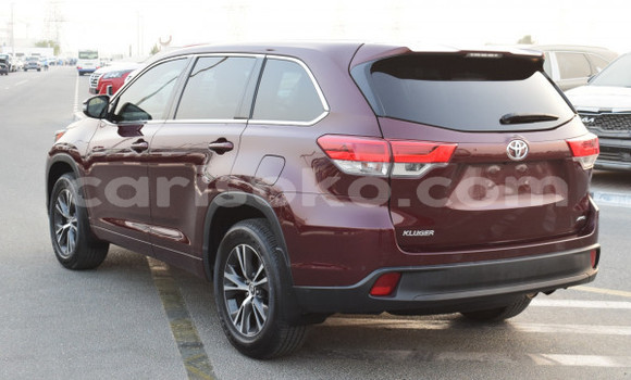 Sayi Na hannu Toyota Kluger Autre Mota in Kigali a Rwanda Sayi Na hannu Toyota Kluger Autre Mota in Kigali a Rwanda