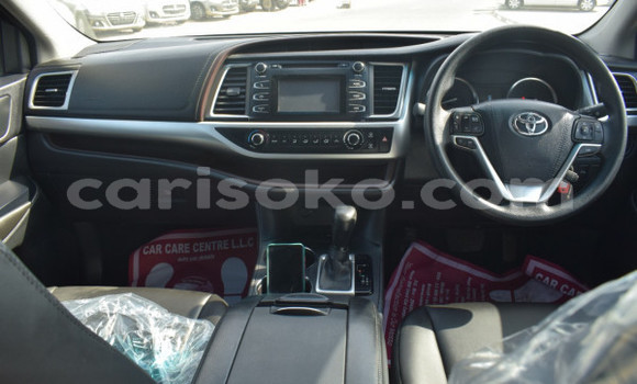 Sayi Na hannu Toyota Kluger Autre Mota in Kigali a Rwanda Sayi Na hannu Toyota Kluger Autre Mota in Kigali a Rwanda