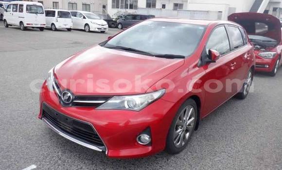 Sayi Na hannu Toyota Auris Rouge Mota in Kigali a Rwanda Sayi Na hannu Toyota Auris Rouge Mota in Kigali a Rwanda