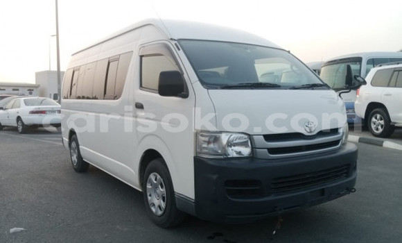 Sayi Na hannu Toyota Hiace Blanc Mota in Kigali a Rwanda Sayi Na hannu Toyota Hiace Blanc Mota in Kigali a Rwanda