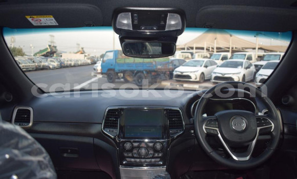 Sayi Na hannu Jeep Grand Cherokee Autre Mota in Import - Dubai a Rwanda Sayi Na hannu Jeep Grand Cherokee Autre Mota in Import - Dubai a Rwanda
