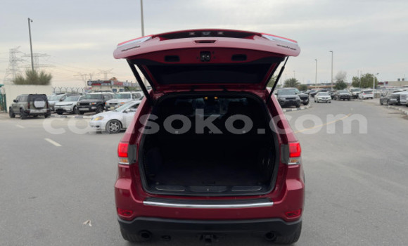 Sayi Na hannu Jeep Grand Cherokee Rouge Mota in Import - Dubai a Rwanda Sayi Na hannu Jeep Grand Cherokee Rouge Mota in Import - Dubai a Rwanda