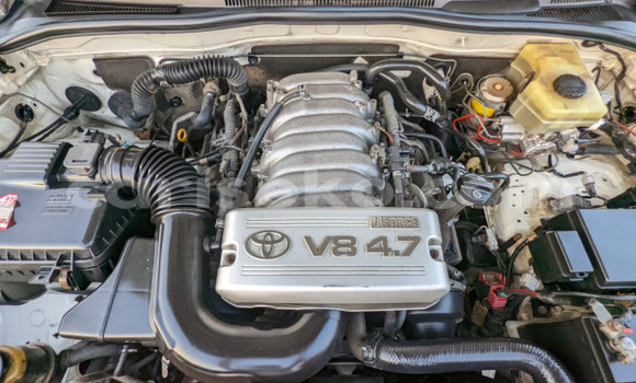 Sayi Na hannu Toyota 4Runner Blanc Mota in Kigali a Rwanda Sayi Na hannu Toyota 4Runner Blanc Mota in Kigali a Rwanda