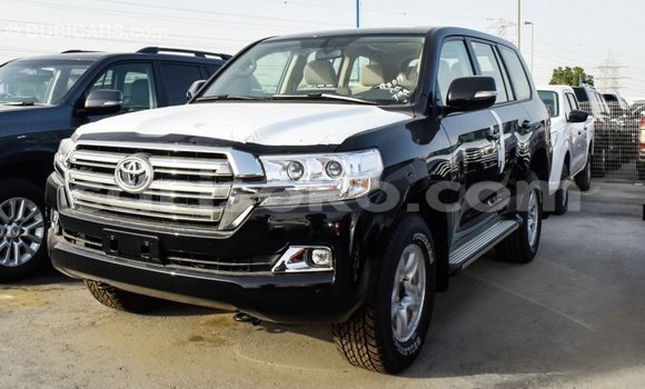 Acheter Import Voiture Toyota Land Cruiser Noir à Import - Dubai, Rwanda Acheter Import Voiture Toyota Land Cruiser Noir à Import - Dubai, Rwanda