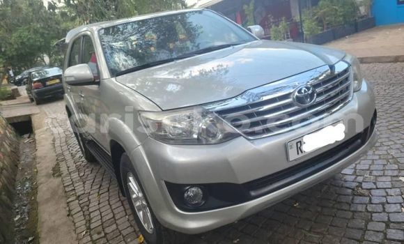 Buy Used Toyota Fortuner Other Car in Cyangugu in Cyangugu Buy Used Toyota Fortuner Other Car in Cyangugu in Cyangugu