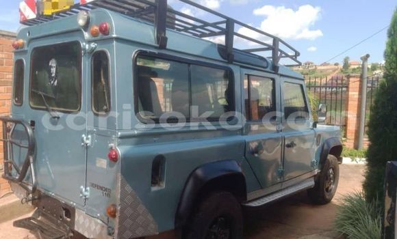 Buy Used Land Rover Defender Blue Car in Kigali in Rwanda Buy Used Land Rover Defender Blue Car in Kigali in Rwanda