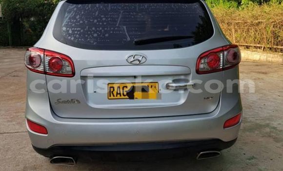 Buy Used Hyundai Santa Fe Other Car in Kigali in Rwanda Buy Used Hyundai Santa Fe Other Car in Kigali in Rwanda
