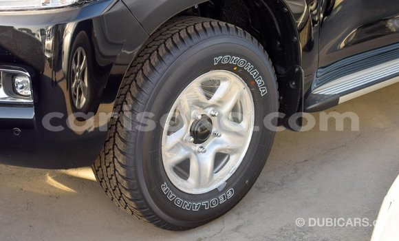 Acheter Import Voiture Toyota Land Cruiser Noir à Import - Dubai, Rwanda Acheter Import Voiture Toyota Land Cruiser Noir à Import - Dubai, Rwanda