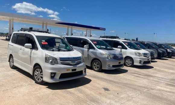 Buy Used Toyota Noah Other Car in Kigali in Rwanda