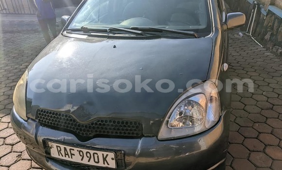 Acheter Occasion Voiture Toyota Vitz Noir à Gicumbi, Rwanda Acheter Occasion Voiture Toyota Vitz Noir à Gicumbi, Rwanda