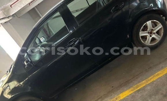 Acheter Occasion Voiture Toyota Yaris Noir à Kigali, Rwanda Acheter Occasion Voiture Toyota Yaris Noir à Kigali, Rwanda