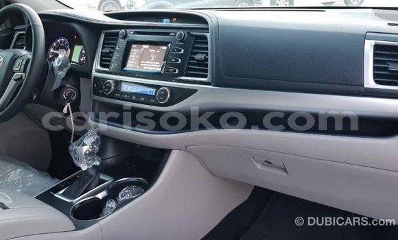 اشتري Imported Toyota Highlander Autre سيارة في Import - Dubai في Rwanda اشتري Imported Toyota Highlander Autre سيارة في Import - Dubai في Rwanda