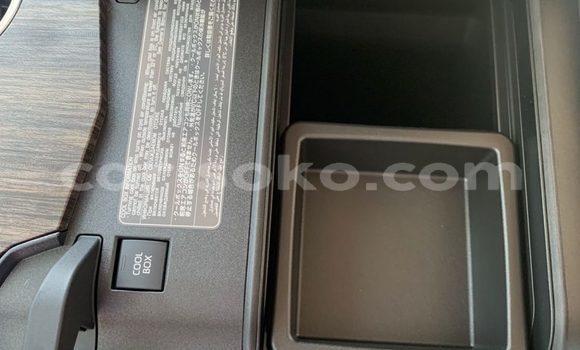 Sayi Na hannu Toyota Land Cruiser Noir Mota in Gikongoro a Gikongoro Sayi Na hannu Toyota Land Cruiser Noir Mota in Gikongoro a Gikongoro