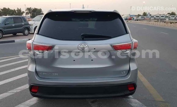 اشتري Imported Toyota Highlander Autre سيارة في Import - Dubai في Rwanda اشتري Imported Toyota Highlander Autre سيارة في Import - Dubai في Rwanda