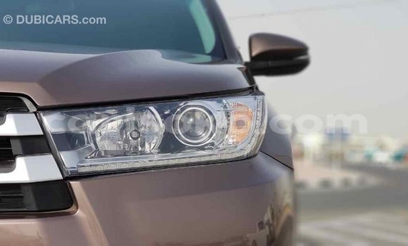 اشتري Imported Toyota Highlander Marron سيارة في Import - Dubai في Rwanda اشتري Imported Toyota Highlander Marron سيارة في Import - Dubai في Rwanda