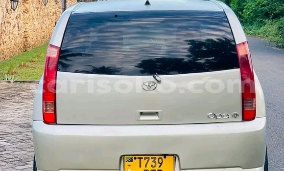 Sayi Na hannu Toyota Opa Autre Mota in Kigali a Rwanda Sayi Na hannu Toyota Opa Autre Mota in Kigali a Rwanda