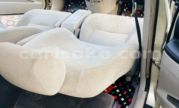 Sayi Na hannu Toyota Opa Autre Mota in Kigali a Rwanda Sayi Na hannu Toyota Opa Autre Mota in Kigali a Rwanda