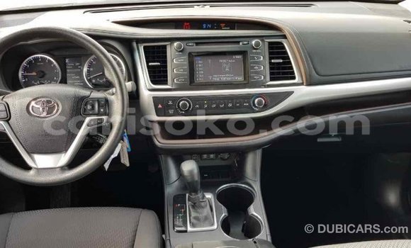 اشتري Imported Toyota Highlander Marron سيارة في Import - Dubai في Rwanda اشتري Imported Toyota Highlander Marron سيارة في Import - Dubai في Rwanda