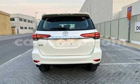 Sayi Na hannu Toyota Fortuner Blanc Mota in Butare a Butare Sayi Na hannu Toyota Fortuner Blanc Mota in Butare a Butare