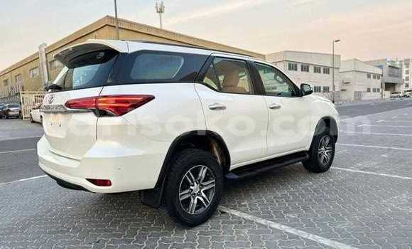 Sayi Na hannu Toyota Fortuner Blanc Mota in Butare a Butare Sayi Na hannu Toyota Fortuner Blanc Mota in Butare a Butare