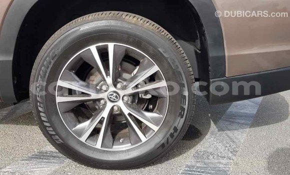 اشتري Imported Toyota Highlander Marron سيارة في Import - Dubai في Rwanda اشتري Imported Toyota Highlander Marron سيارة في Import - Dubai في Rwanda