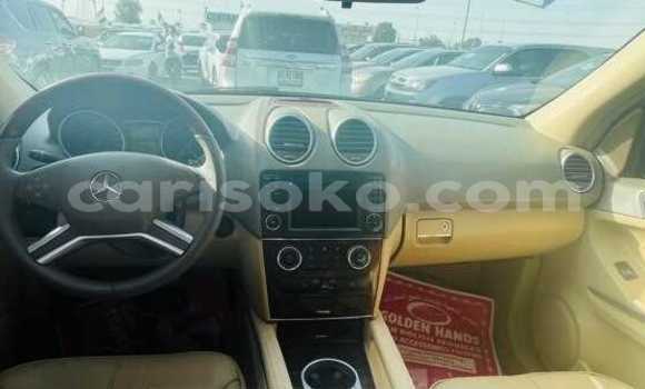 Sayi Na hannu Mercedes-Benz ML–Class Noir Mota in Kigali a Rwanda Sayi Na hannu Mercedes-Benz ML–Class Noir Mota in Kigali a Rwanda