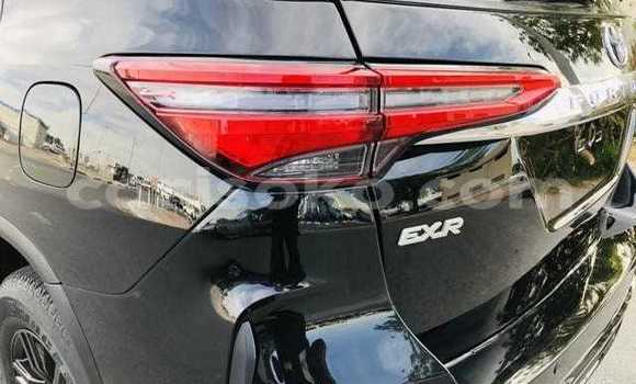 اشتري مستعمل Toyota Fortuner Noir سيارة في Kigali في Rwanda اشتري مستعمل Toyota Fortuner Noir سيارة في Kigali في Rwanda