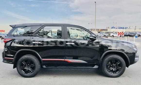 اشتري مستعمل Toyota Fortuner Noir سيارة في Kigali في Rwanda اشتري مستعمل Toyota Fortuner Noir سيارة في Kigali في Rwanda