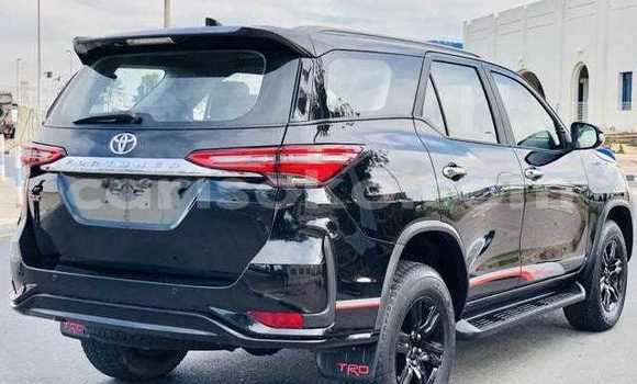 اشتري مستعمل Toyota Fortuner Noir سيارة في Kigali في Rwanda اشتري مستعمل Toyota Fortuner Noir سيارة في Kigali في Rwanda