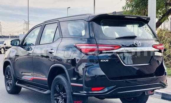اشتري مستعمل Toyota Fortuner Noir سيارة في Kigali في Rwanda اشتري مستعمل Toyota Fortuner Noir سيارة في Kigali في Rwanda