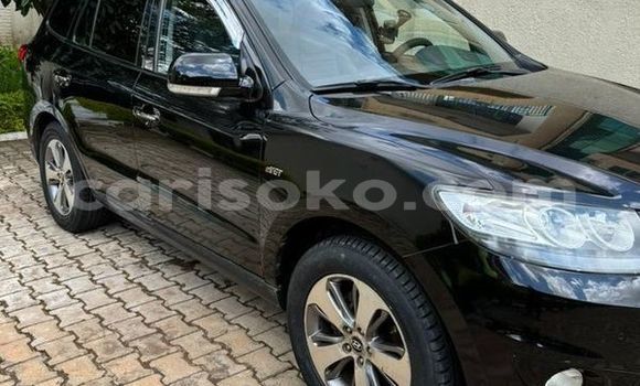 Buy Used Hyundai Santa Fe Black Car in Kigali in Rwanda Buy Used Hyundai Santa Fe Black Car in Kigali in Rwanda