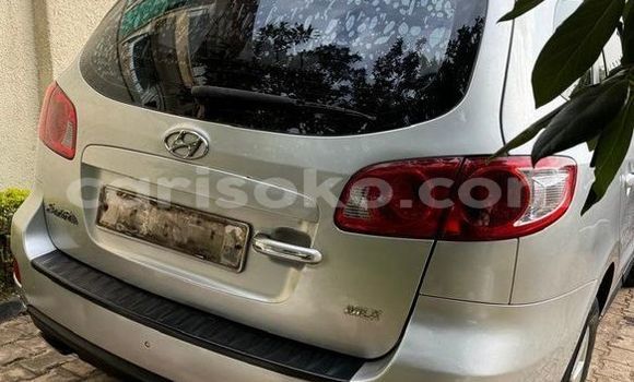 Buy Used Hyundai Santa Fe Other Car in Kigali in Rwanda Buy Used Hyundai Santa Fe Other Car in Kigali in Rwanda