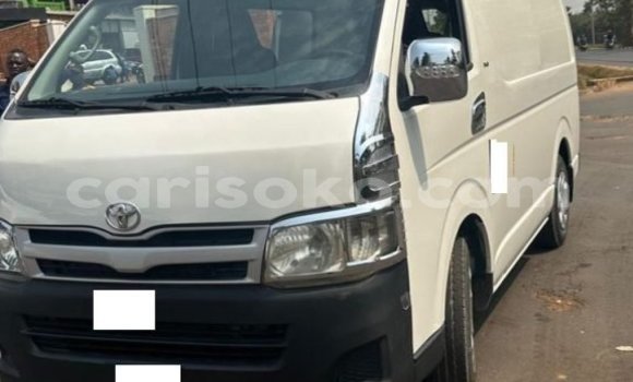 Buy Used Toyota Hiace White Car in Kigali in Rwanda Buy Used Toyota Hiace White Car in Kigali in Rwanda