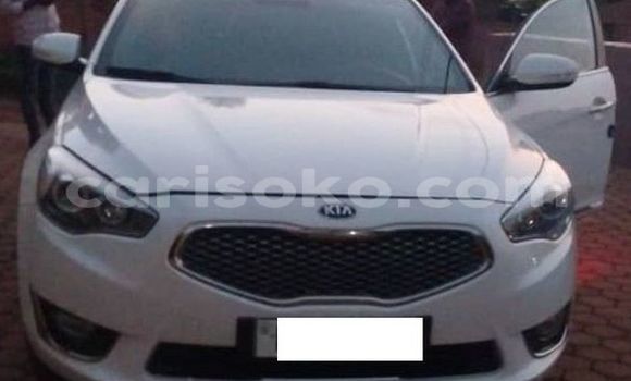 Buy Used Kia K7 White Car in Kigali in Rwanda Buy Used Kia K7 White Car in Kigali in Rwanda