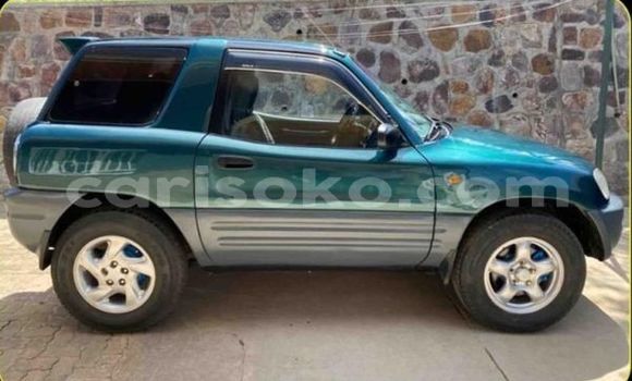 Buy Used Toyota RAV4 Green Car in Kigali in Rwanda Buy Used Toyota RAV4 Green Car in Kigali in Rwanda