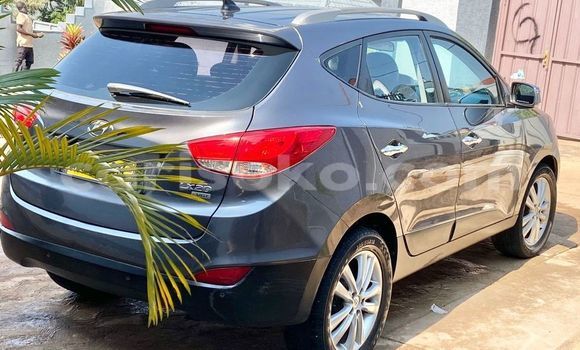 Buy Used Hyundai Tucson Silver Car in Kigali in Rwanda Buy Used Hyundai Tucson Silver Car in Kigali in Rwanda