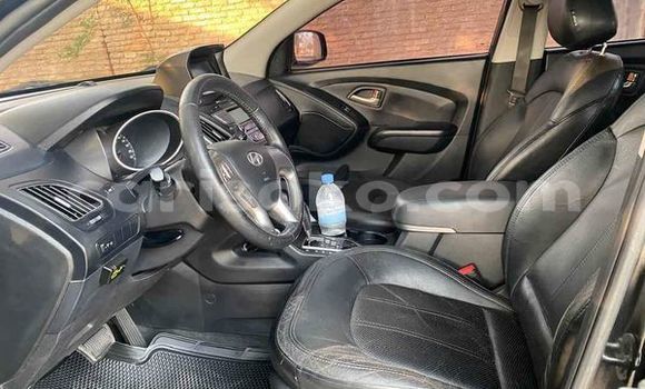 Sayi Na hannu Hyundai Tucson Noir Mota in Kigali a Rwanda Sayi Na hannu Hyundai Tucson Noir Mota in Kigali a Rwanda