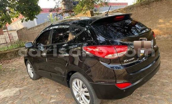 Sayi Na hannu Hyundai Tucson Noir Mota in Kigali a Rwanda Sayi Na hannu Hyundai Tucson Noir Mota in Kigali a Rwanda