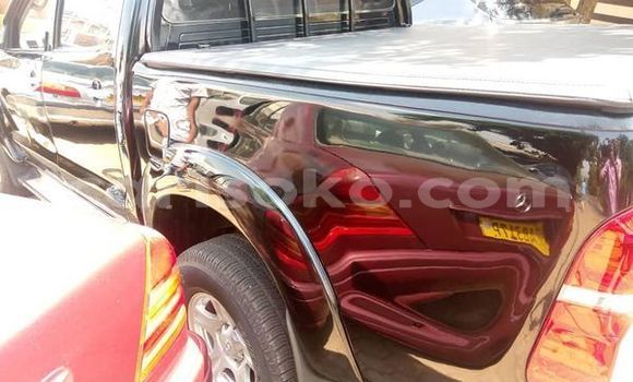 Sayi Na hannu Toyota Vigo Noir Mota in Kigali a Rwanda Sayi Na hannu Toyota Vigo Noir Mota in Kigali a Rwanda