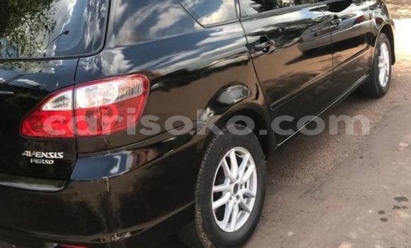 Sayi Na hannu Toyota Avensis Verso Noir Mota in Kigali a Rwanda Sayi Na hannu Toyota Avensis Verso Noir Mota in Kigali a Rwanda