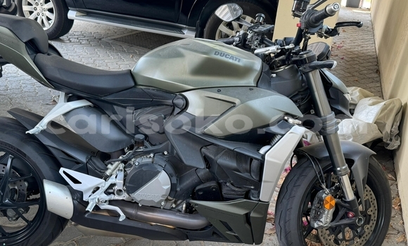 Buy Used Ducati Streetfighter Black Bike in Butare in Butare