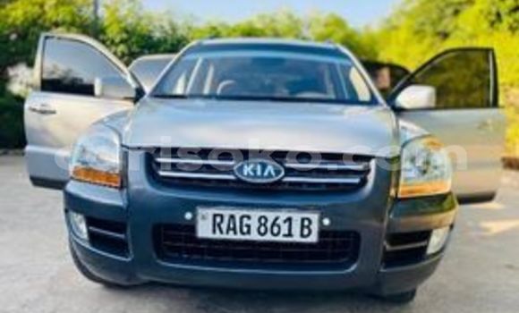 Buy Used Kia Sportage White Car in Kigali in Rwanda Buy Used Kia Sportage White Car in Kigali in Rwanda