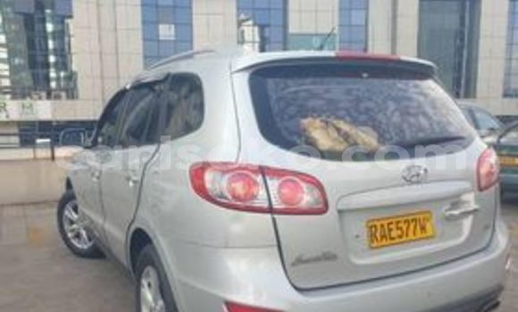 Buy Used Hyundai Santa Fe Other Car in Kigali in Rwanda Buy Used Hyundai Santa Fe Other Car in Kigali in Rwanda