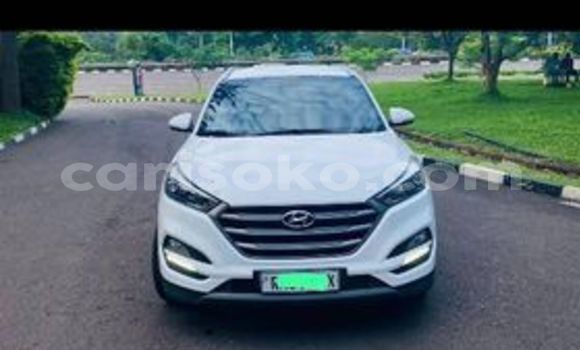 Buy Used Hyundai Tucson White Car in Kigali in Rwanda Buy Used Hyundai Tucson White Car in Kigali in Rwanda