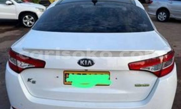 Sayi Na hannu Kia K5 Blanc Mota in Kigali a Rwanda Sayi Na hannu Kia K5 Blanc Mota in Kigali a Rwanda