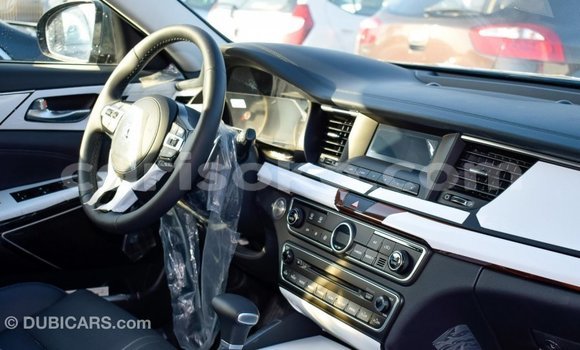 Acheter Import Voiture Kia Cadenza Autre à Import - Dubai, Rwanda Acheter Import Voiture Kia Cadenza Autre à Import - Dubai, Rwanda