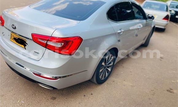 اشتري مستعمل Kia K7 Autre سيارة في Kigali في Rwanda اشتري مستعمل Kia K7 Autre سيارة في Kigali في Rwanda